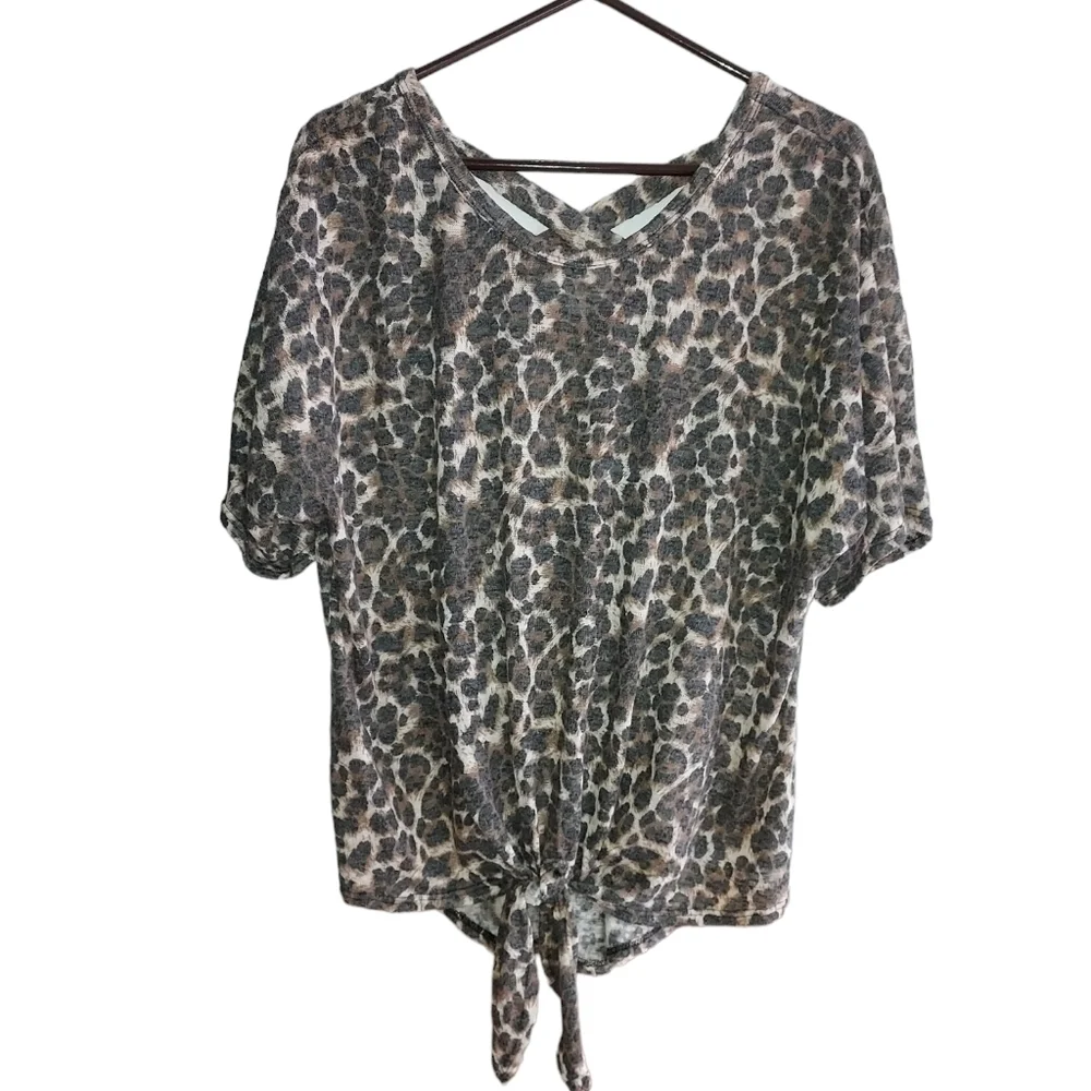 Sweet lovely by Jen leopard print top - Picture 1 of 4